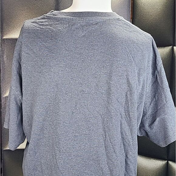 Champion tshirt - Picture 3 of 5